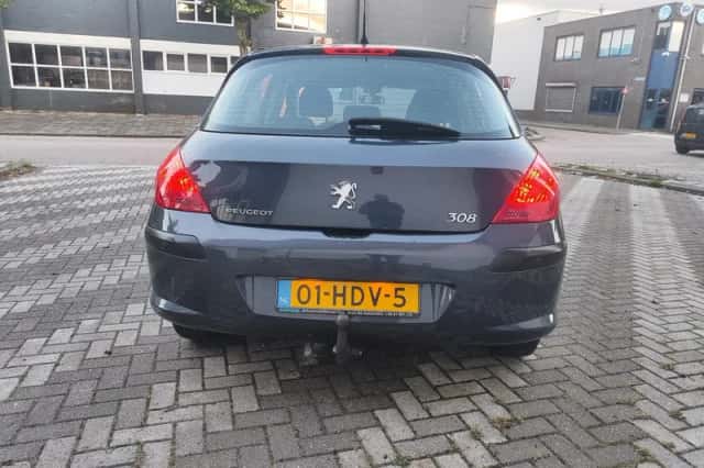 Peugeot 308 (2008) thumbnail 5