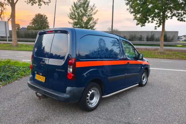 Peugeot Partner (2017) thumbnail 5