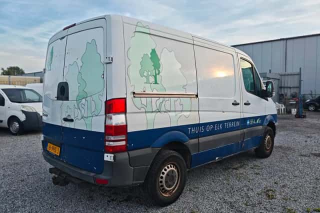 Mercedes-Benz Sprinter (2007) thumbnail 5