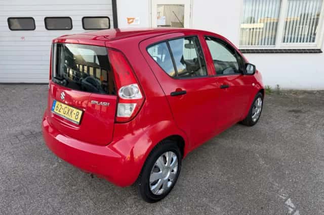 Suzuki Splash (2008) thumbnail 6