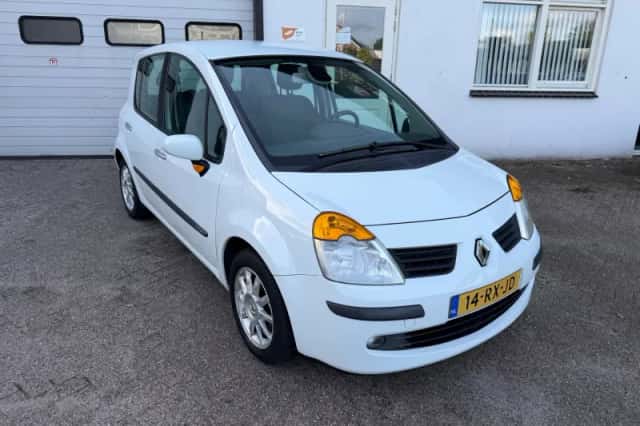 Renault Modus (2005) thumbnail 4