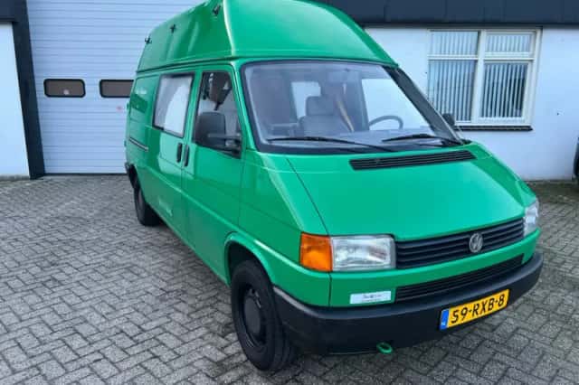 Volkswagen Transporter (1996) thumbnail 3