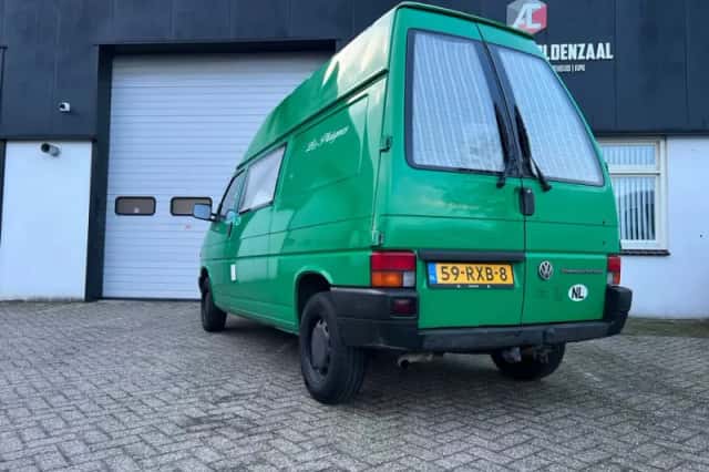 Volkswagen Transporter (1996) thumbnail 6