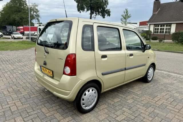 Opel Agila (2004) thumbnail 4