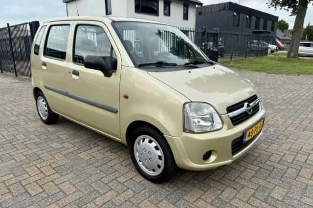 Opel Agila (2004) thumbnail 5