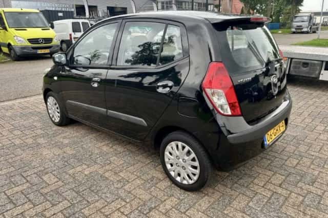Hyundai i10 (2008) thumbnail 2
