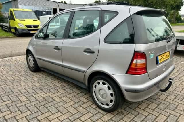 Mercedes-Benz A-Klasse (2001) thumbnail 2