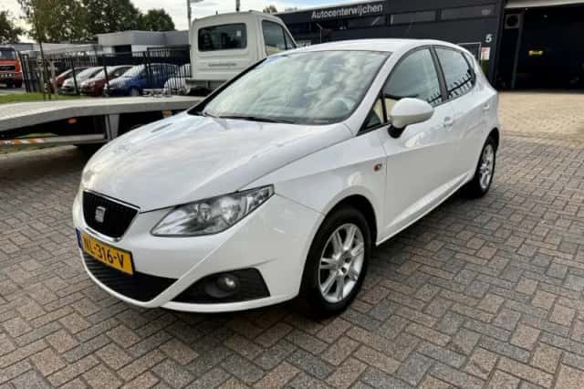 SEAT Ibiza (2009) thumbnail 1