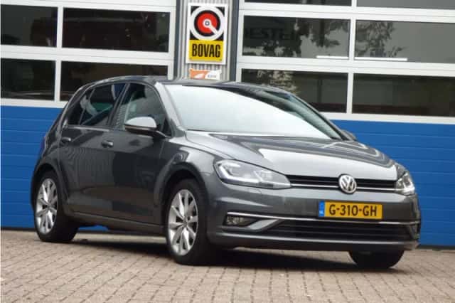 Volkswagen Golf (2019) thumbnail 6