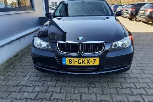 BMW 3-Serie (2008) thumbnail 4