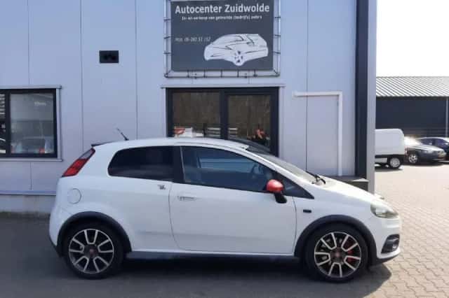 Fiat Grande Punto (2008) thumbnail 5