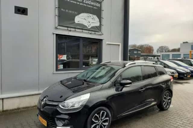 Renault Clio (2018) thumbnail 1