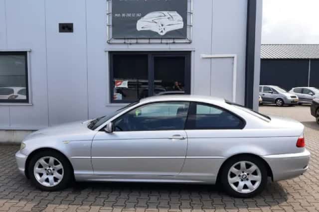 BMW 3-Serie (2003) thumbnail 2