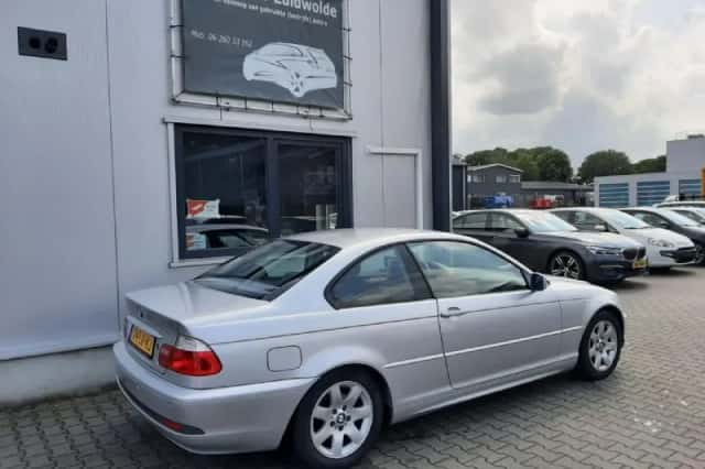 BMW 3-Serie (2003) thumbnail 6