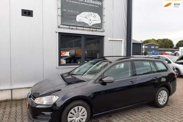 Volkswagen Golf (2014) thumbnail 1