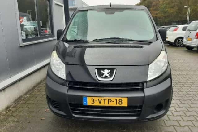 Peugeot Expert (2012) thumbnail 3