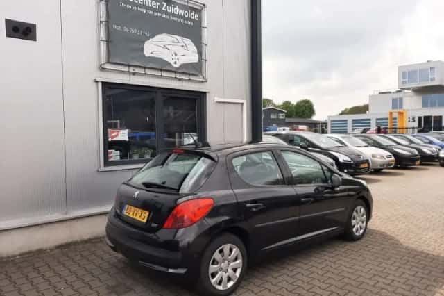Peugeot 207 (2007) thumbnail 5