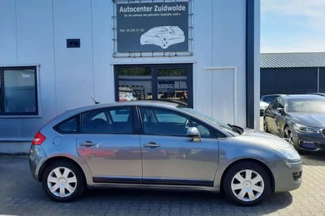 Citroën C4 (2009) thumbnail 5