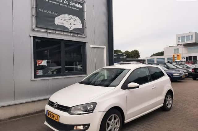 Volkswagen Polo (2011) thumbnail 1