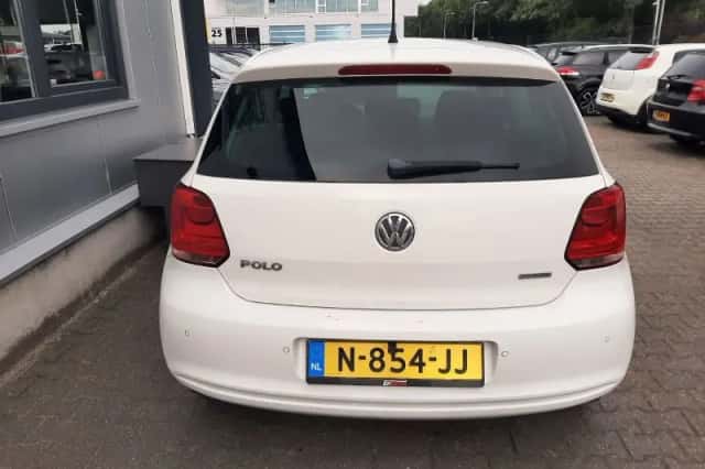 Volkswagen Polo (2011) thumbnail 6