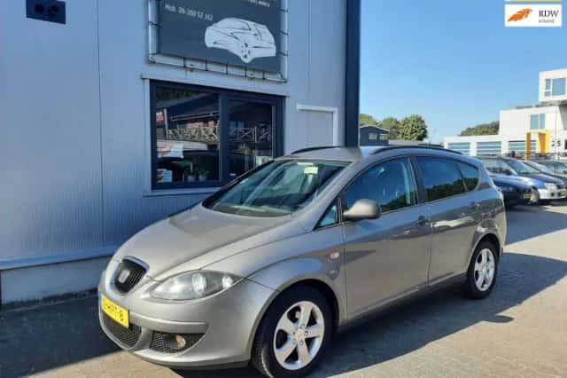 SEAT Altea XL (2009) thumbnail 1