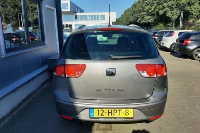 SEAT Altea XL (2009) thumbnail 6