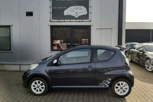 Citroën C1 (2009) thumbnail 2