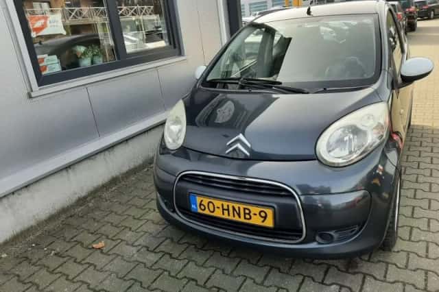 Citroën C1 (2009) thumbnail 3
