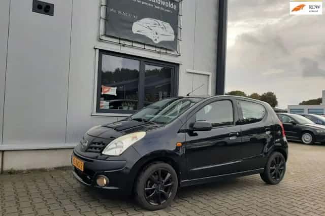 Nissan Pixo (2012) thumbnail 1