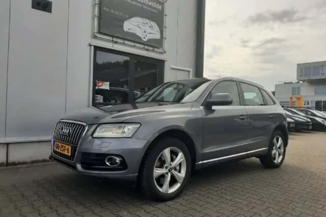 Audi Q5 (2013) thumbnail 2