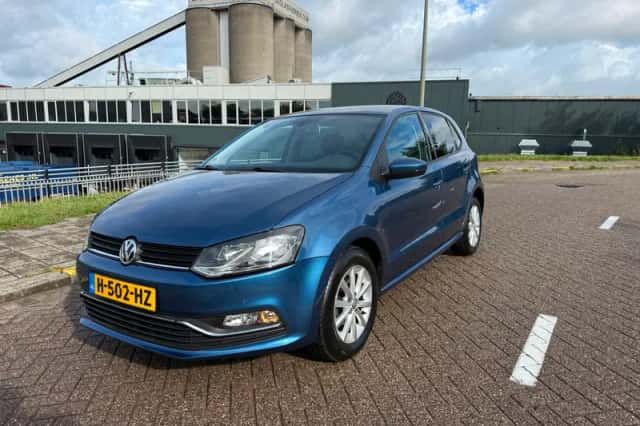 Volkswagen Polo (2016) thumbnail 1