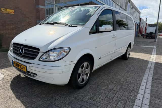Mercedes-Benz Viano (2008) thumbnail 2