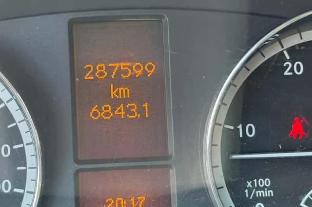 Mercedes-Benz Viano (2008) thumbnail 4