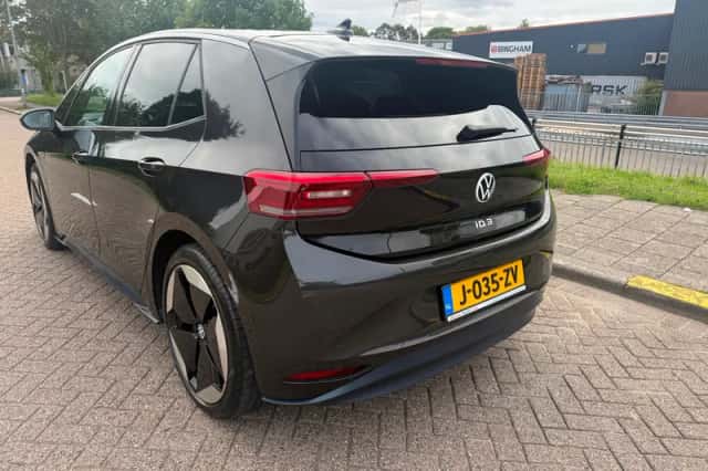 Volkswagen ID.3 (2020) thumbnail 5