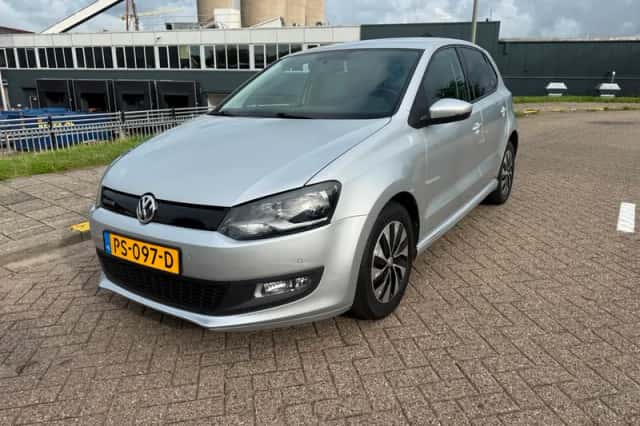 Volkswagen Polo (2017) thumbnail 1