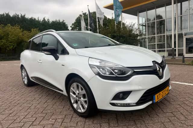 Renault Clio (2019) thumbnail 1
