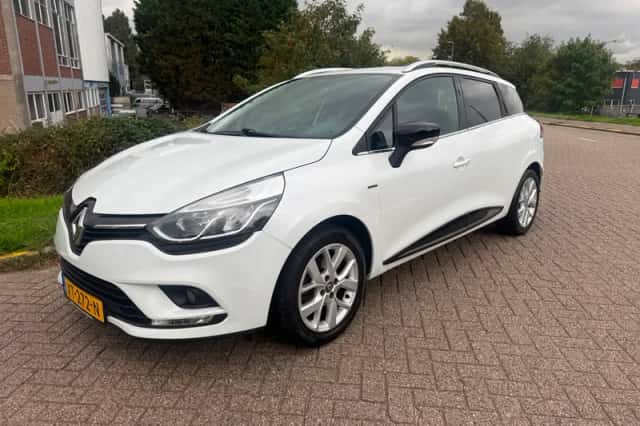 Renault Clio (2019) thumbnail 2