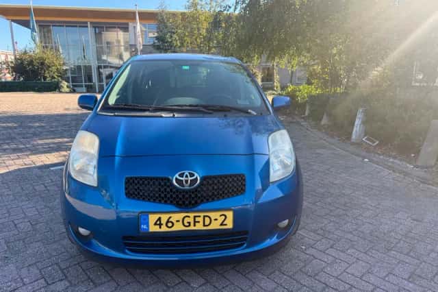 Toyota Yaris (2008) thumbnail 6