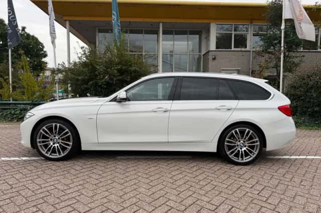 BMW 3-Serie (2014) thumbnail 5