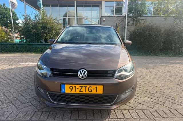 Volkswagen Polo (2013) thumbnail 4