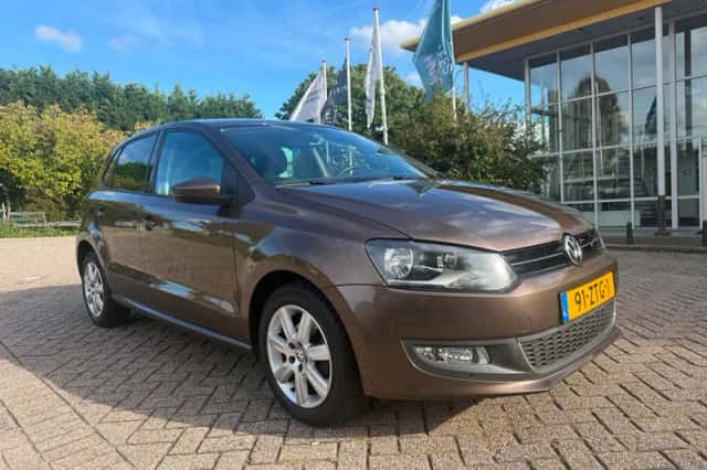 Volkswagen Polo (2013) thumbnail 5
