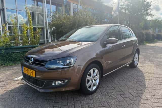 Volkswagen Polo (2013) thumbnail 6