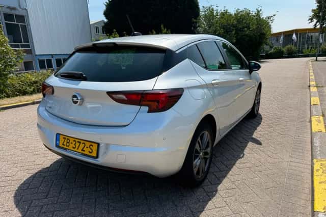 Opel Astra (2019) thumbnail 6
