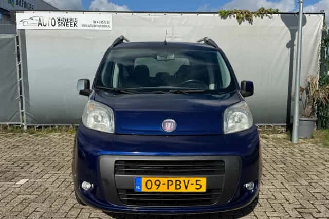 Fiat Qubo (2011) thumbnail 2