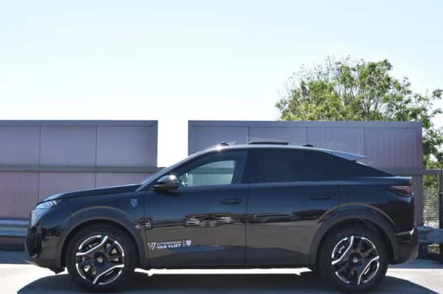 Peugeot 3008 (2026) thumbnail 2