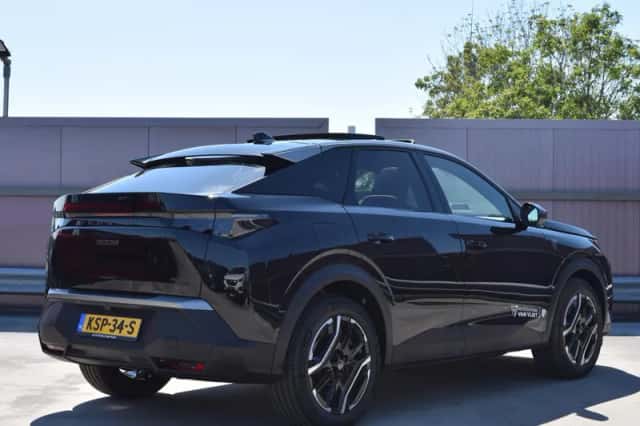 Peugeot 3008 (2026) thumbnail 3