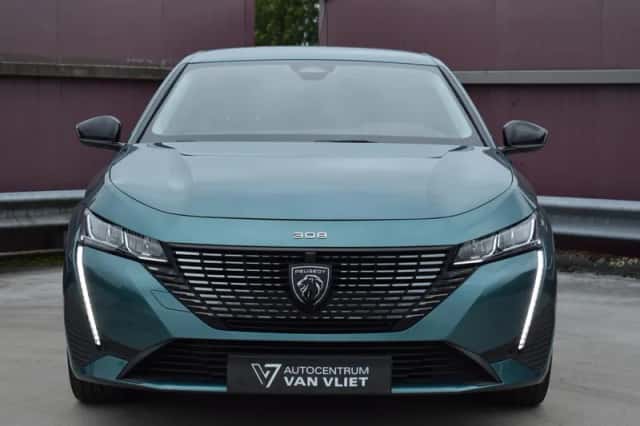 Peugeot 308 (2022) thumbnail 4
