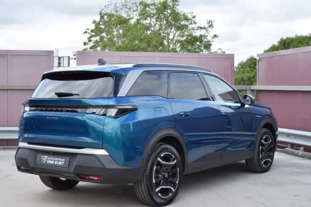 Peugeot 5008 (2026) thumbnail 3