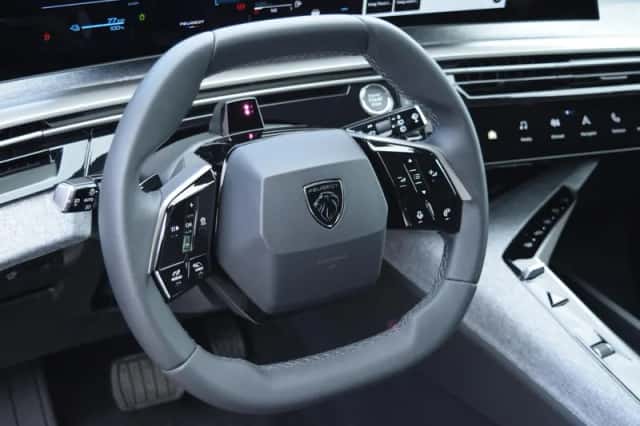 Peugeot 5008 (2026) thumbnail 6