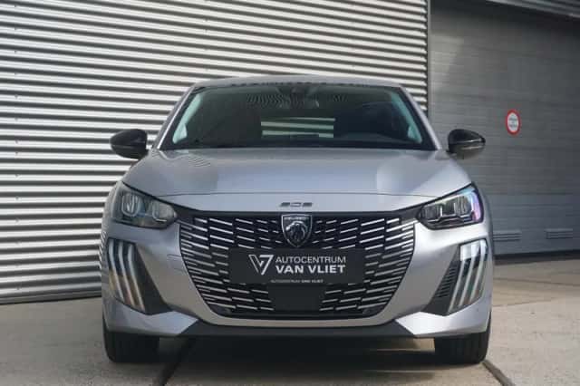 Peugeot e-208 (2025) thumbnail 3